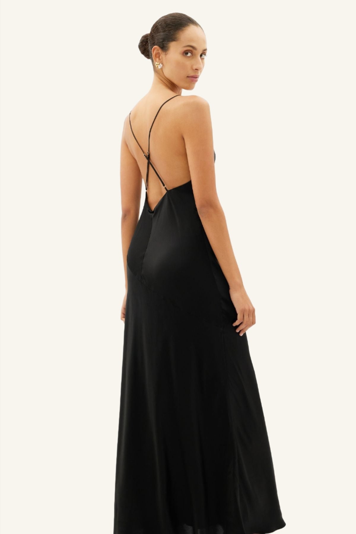 Grandeur Backless Slip Black Maxi Dress – Ginger & Smart