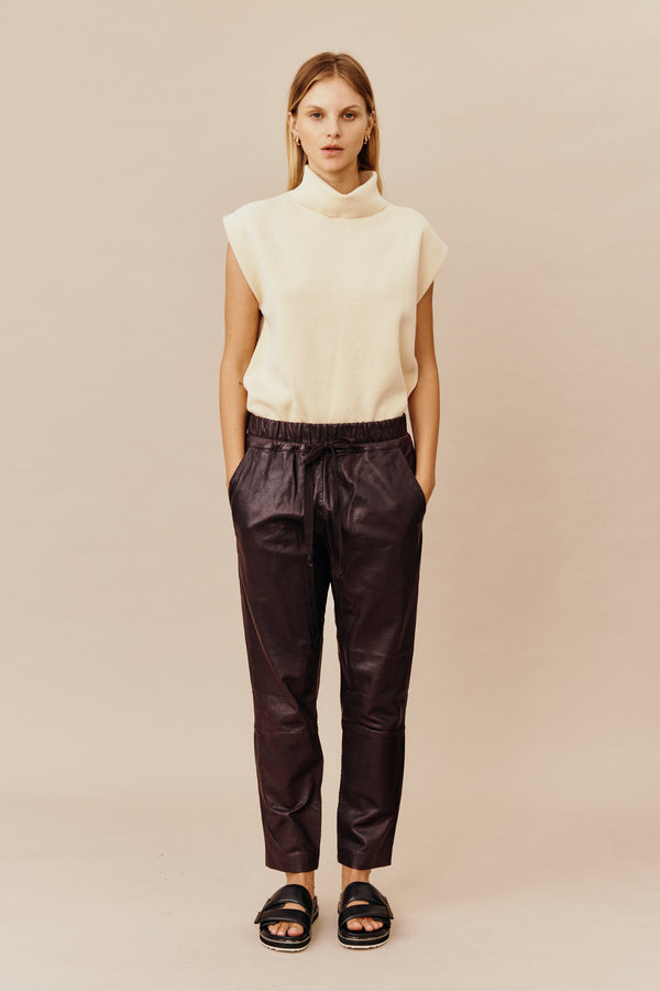 Endure Leather Track Pant